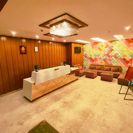 The Triumph Hotel Varanasi Exterior photo
